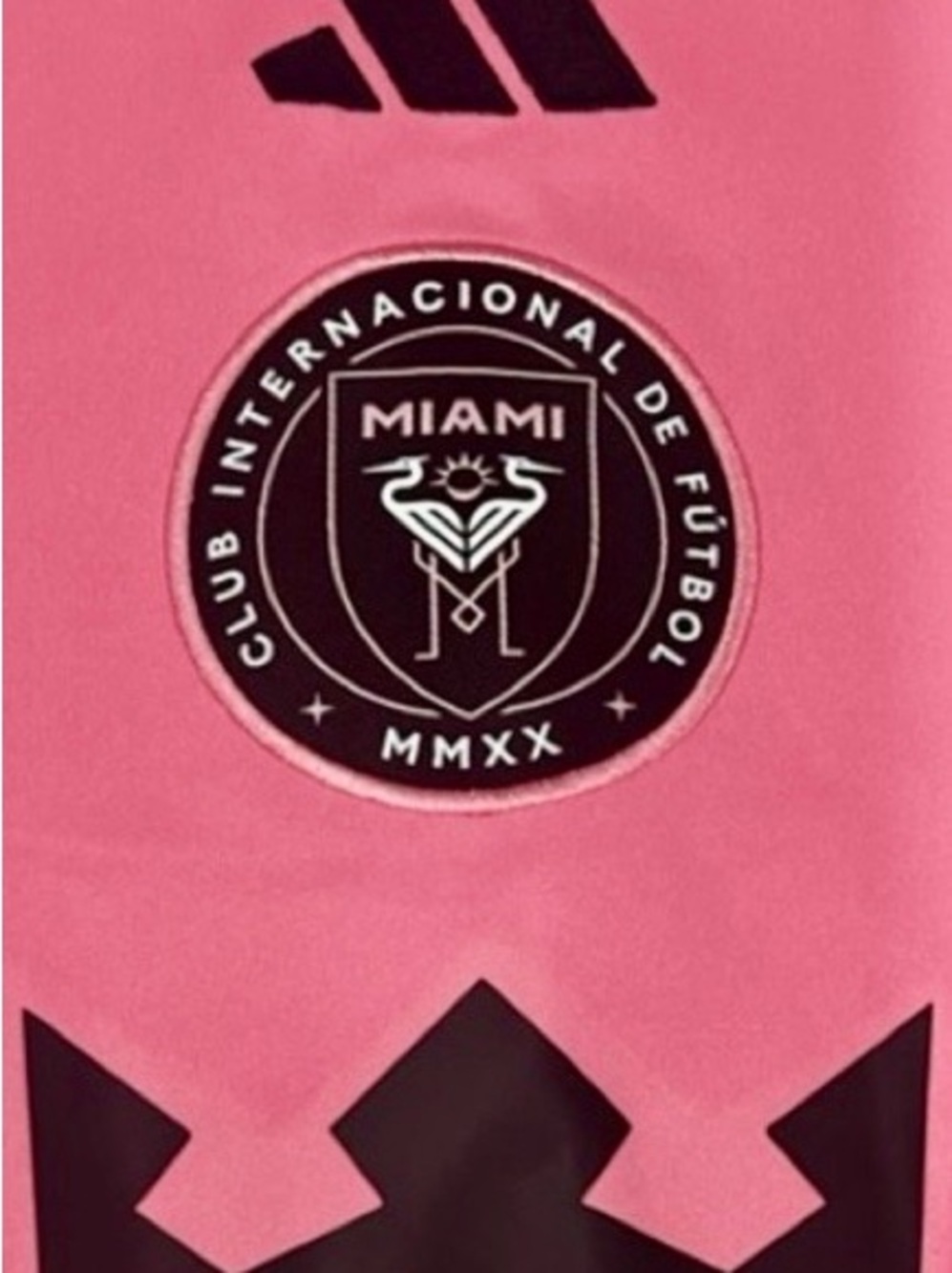 NWT Miami jersey, MLS. Ladies Large, pink Adidas inter Miami jersey. Slim fit. - Picture 10 of 16